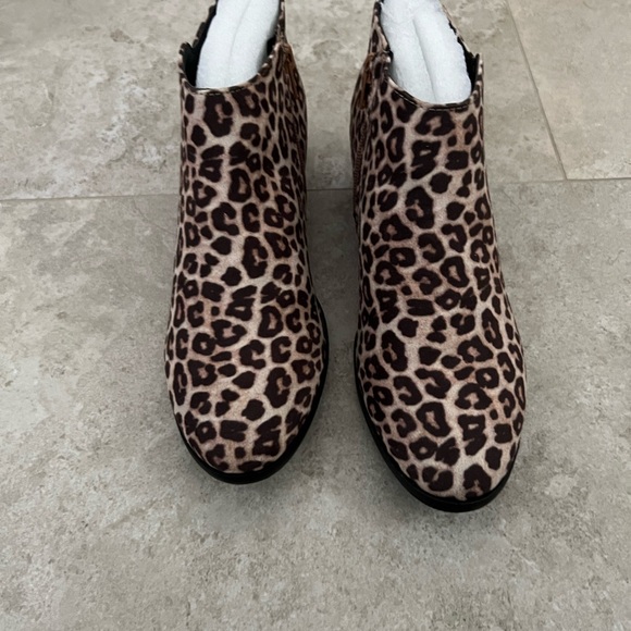 Leopard booties - Picture 2 of 3